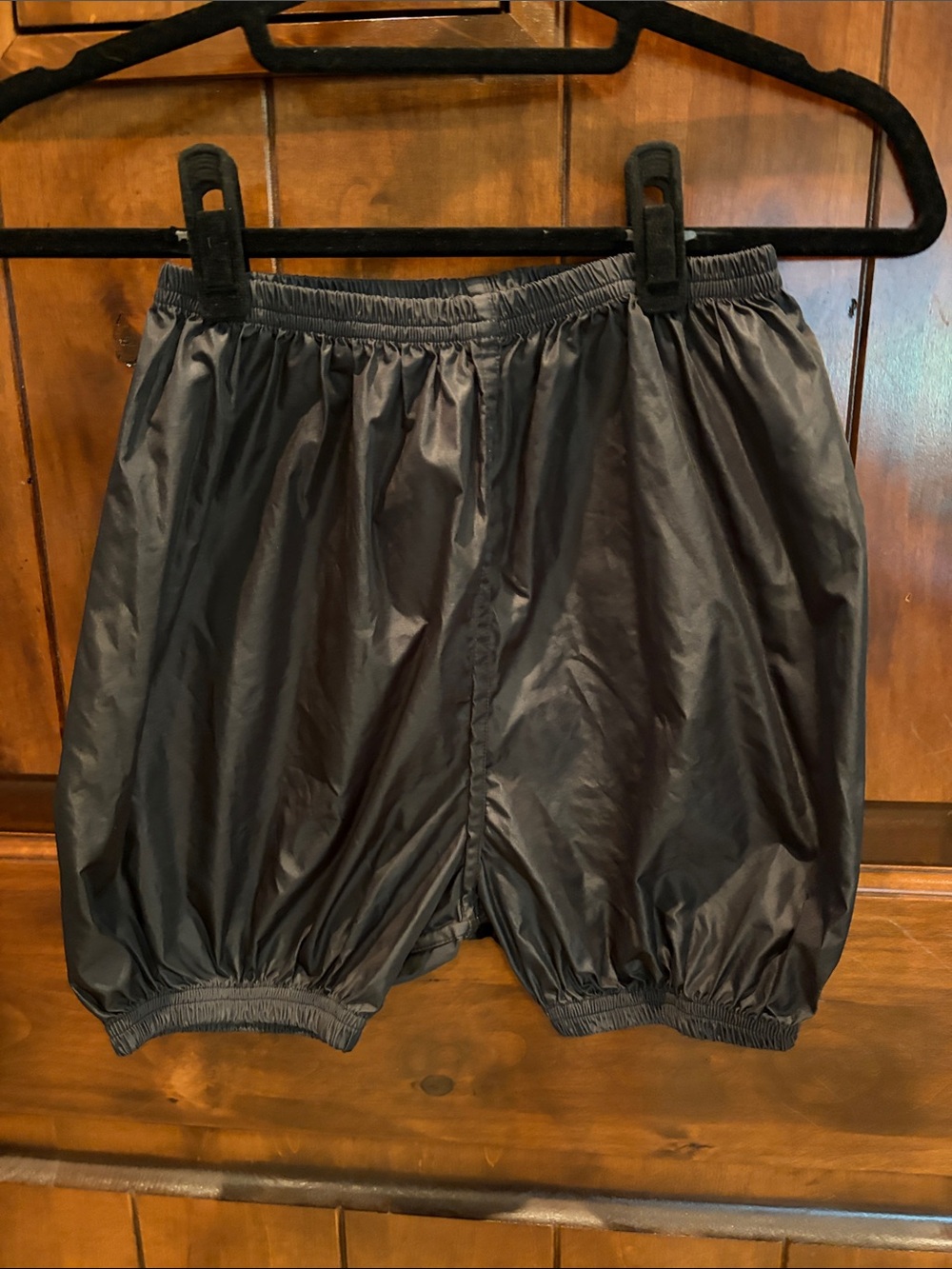 🩰 Bullet Pointe Reversible Parachute Shorts